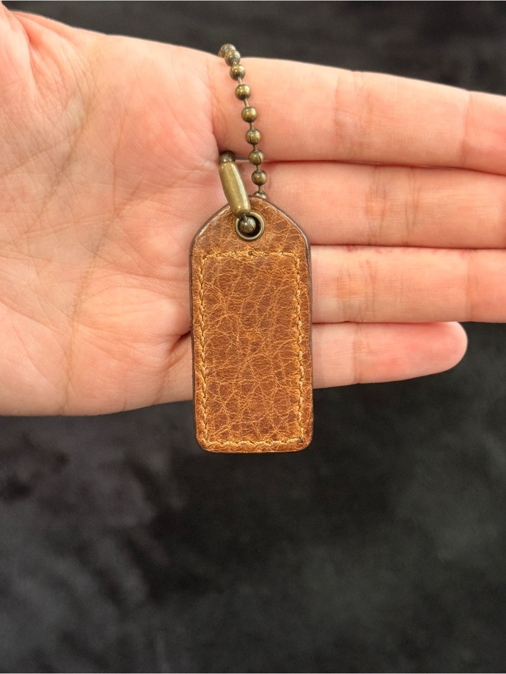 2" Medium Y2K Vintage Coach Leather Key Fob Bag Charm Keychain Hang Tag/Hangtag - Picture 2 of 4